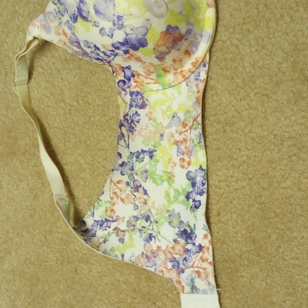 Soma Bra - Picture 3 of 4